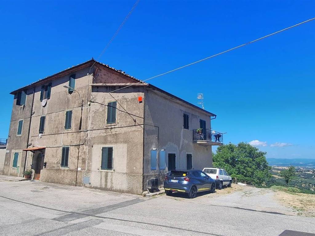 appartamento in vendita a Castel del Piano