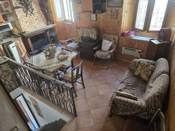 appartamento in vendita a Castel del Piano