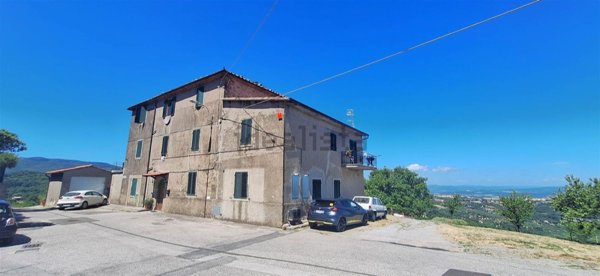 appartamento in vendita a Castel del Piano