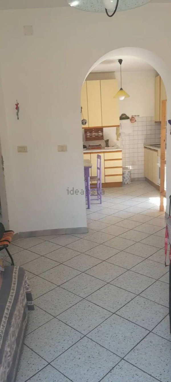 casa indipendente in vendita a Castel del Piano