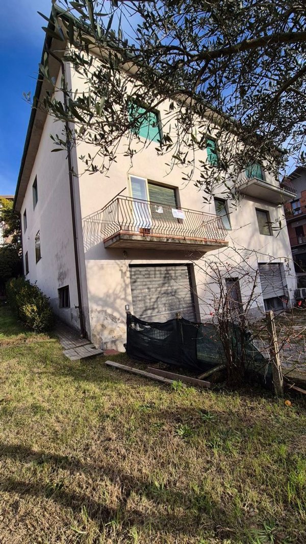 appartamento in vendita a Castel del Piano