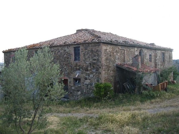 casa indipendente in vendita a Castel del Piano