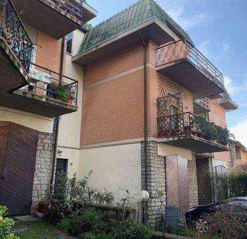 appartamento in vendita a Castel del Piano