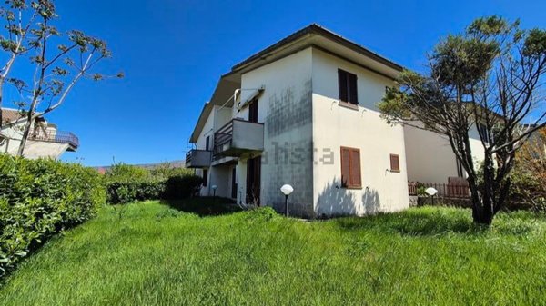 appartamento in vendita a Castel del Piano