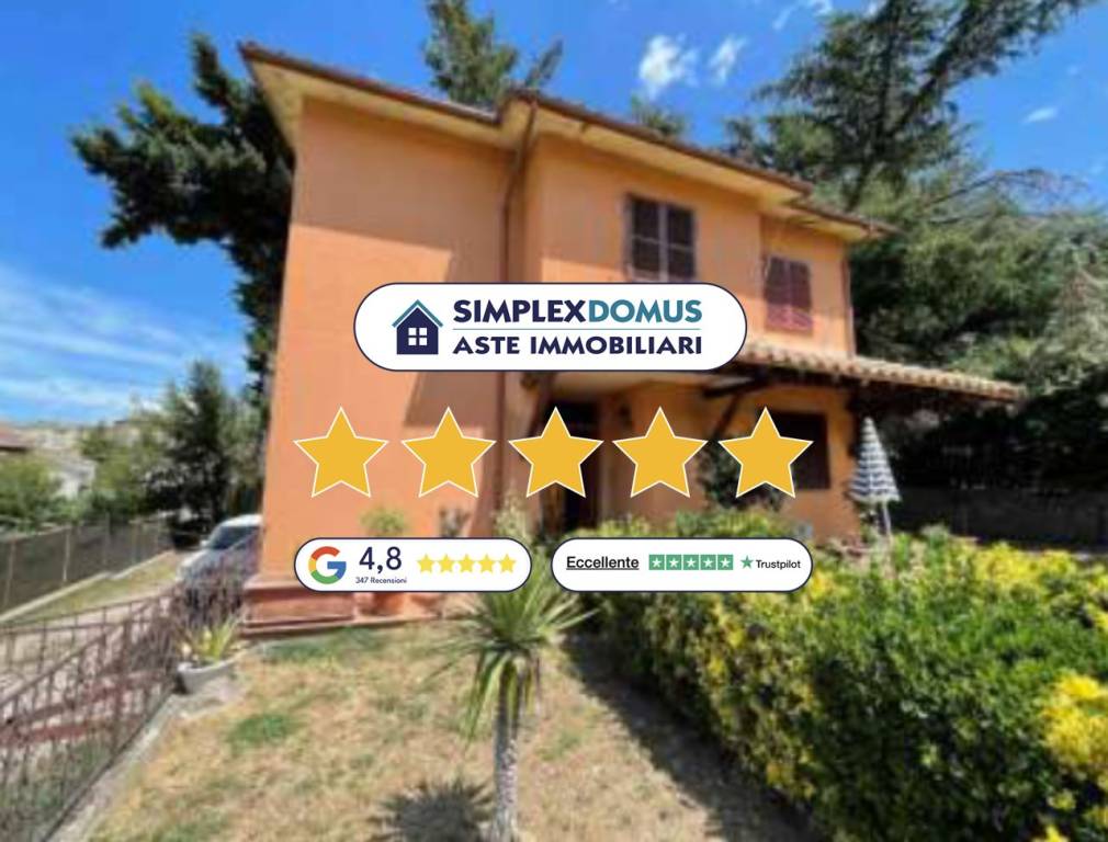 casa indipendente in vendita a Castel del Piano