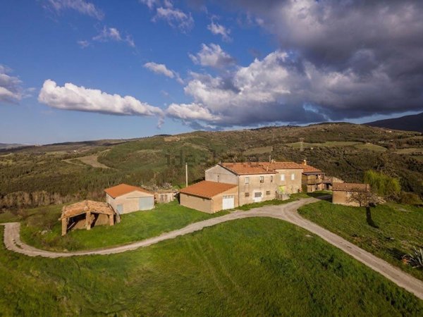 casale in vendita a Castel del Piano