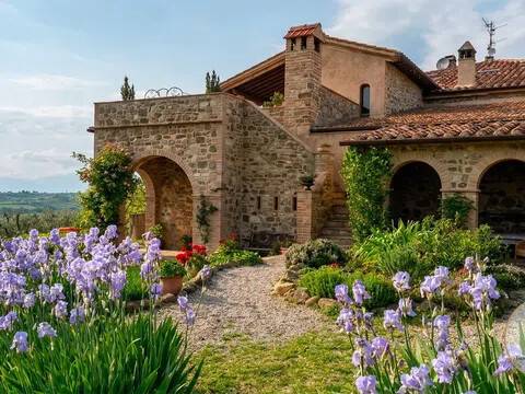 casa indipendente in vendita a Castel del Piano