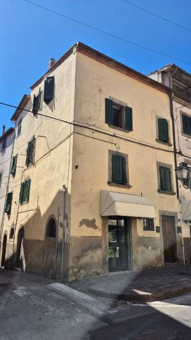 appartamento in vendita a Castel del Piano