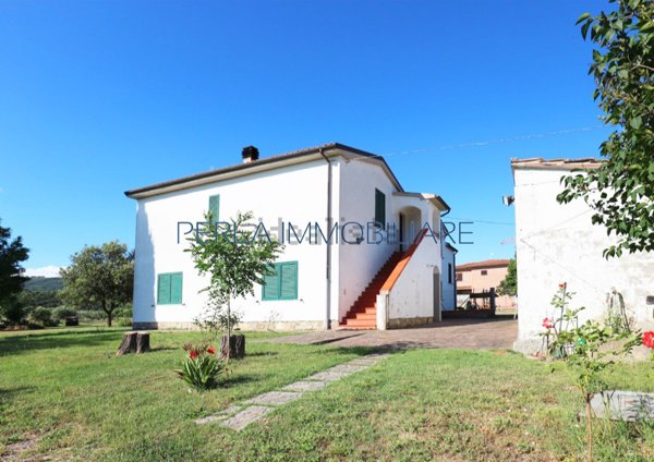 appartamento in vendita a Castel del Piano in zona Montegiovi