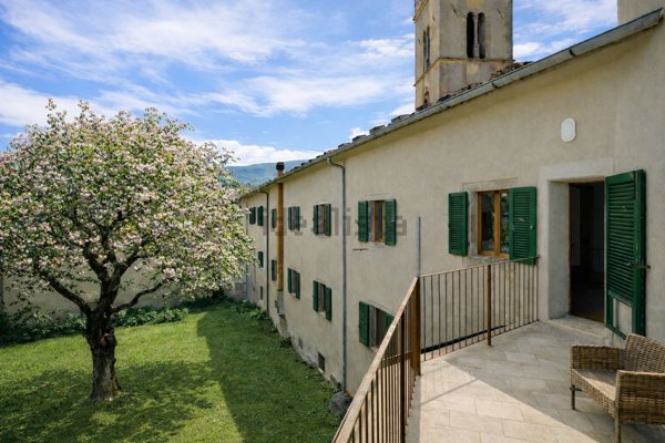 casa indipendente in vendita a Castel del Piano in zona Montegiovi