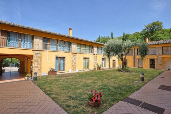 appartamento in vendita a Castel del Piano in zona Montegiovi