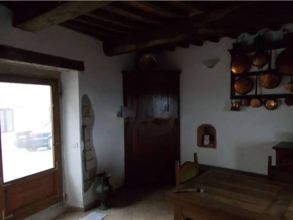 casa indipendente in vendita a Castel del Piano in zona Montegiovi