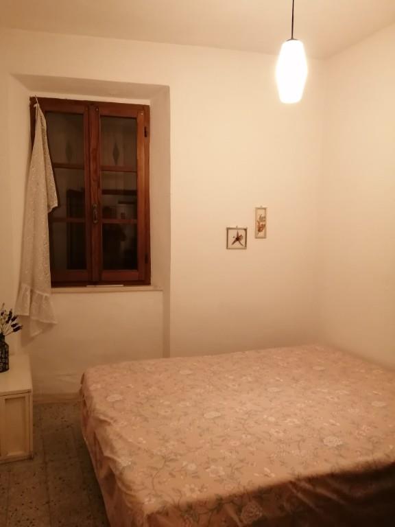 casa indipendente in vendita a Castell'Azzara