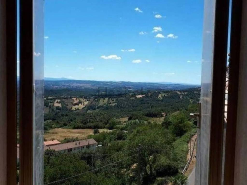 casa indipendente in vendita a Castell'Azzara