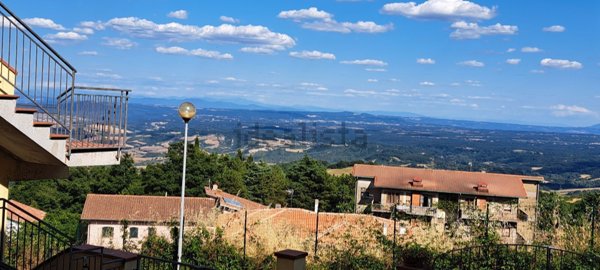 quadrivano in vendita a Castell'Azzara