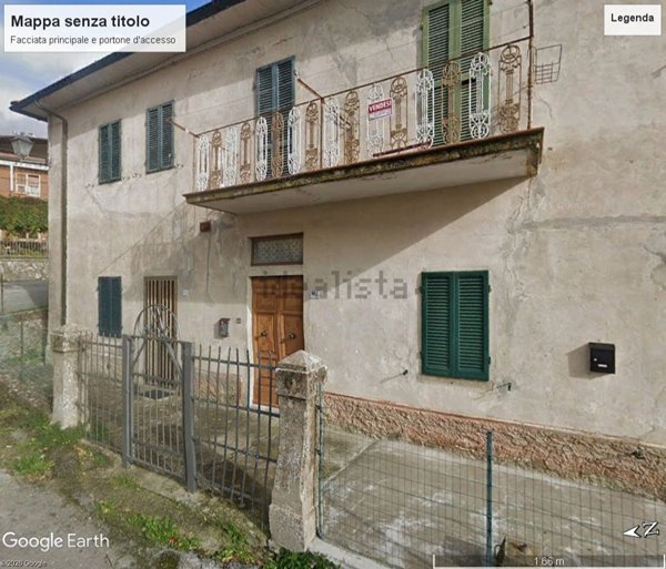 appartamento in vendita a Castell'Azzara in zona Selvena