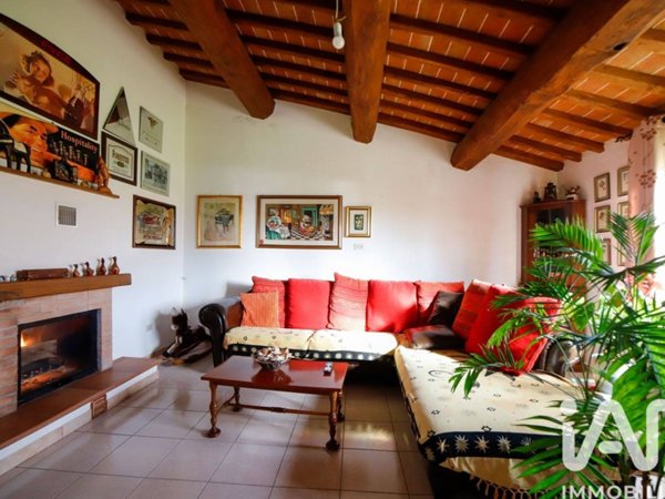 casa indipendente in vendita a Castell'Azzara in zona Selvena