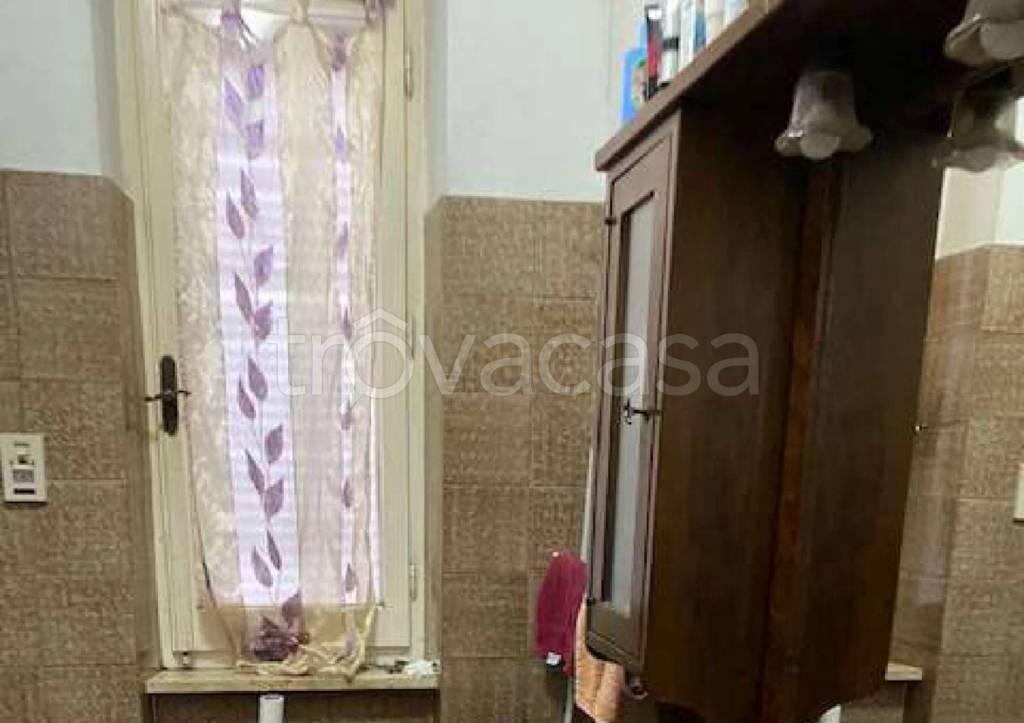 casa indipendente in vendita a Castell'Azzara in zona Selvena