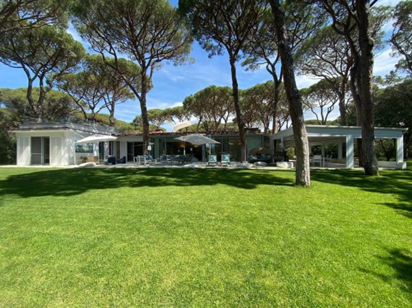 casa indipendente in vendita a Castiglione della Pescaia in zona Roccamare