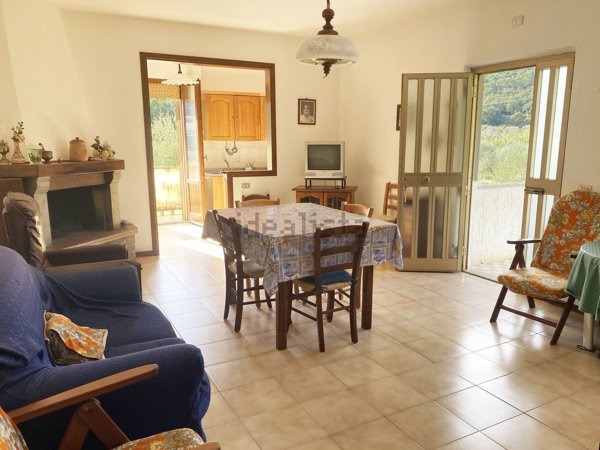 casa indipendente in vendita a Castiglione della Pescaia