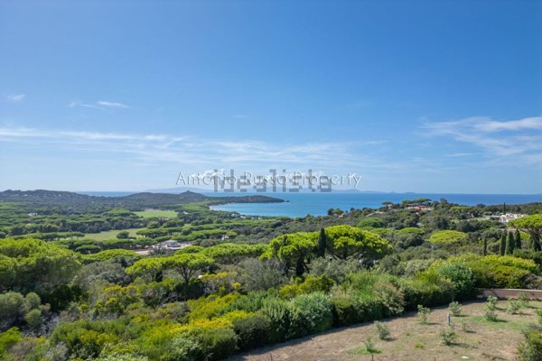 casa indipendente in vendita a Castiglione della Pescaia in zona Punta Ala