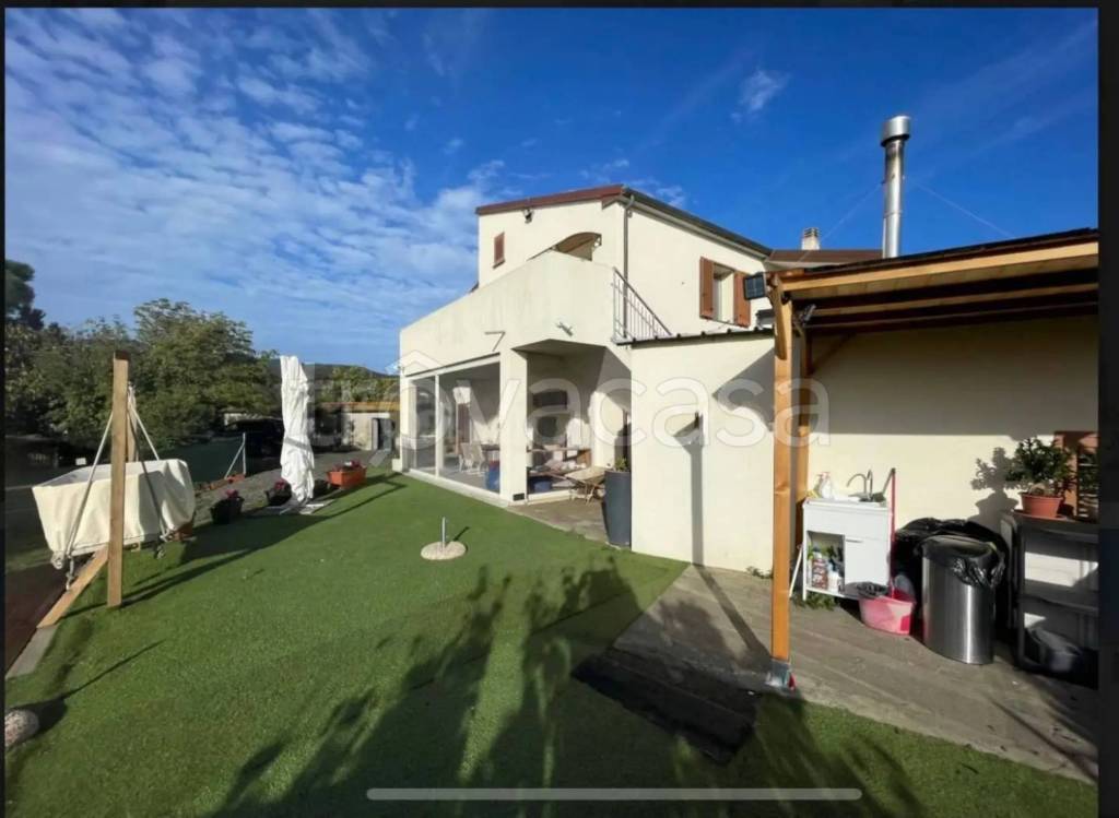casa indipendente in vendita a Castiglione della Pescaia