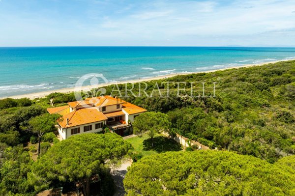 casa indipendente in vendita a Castiglione della Pescaia