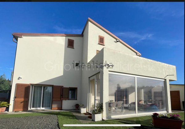 casa indipendente in vendita a Castiglione della Pescaia