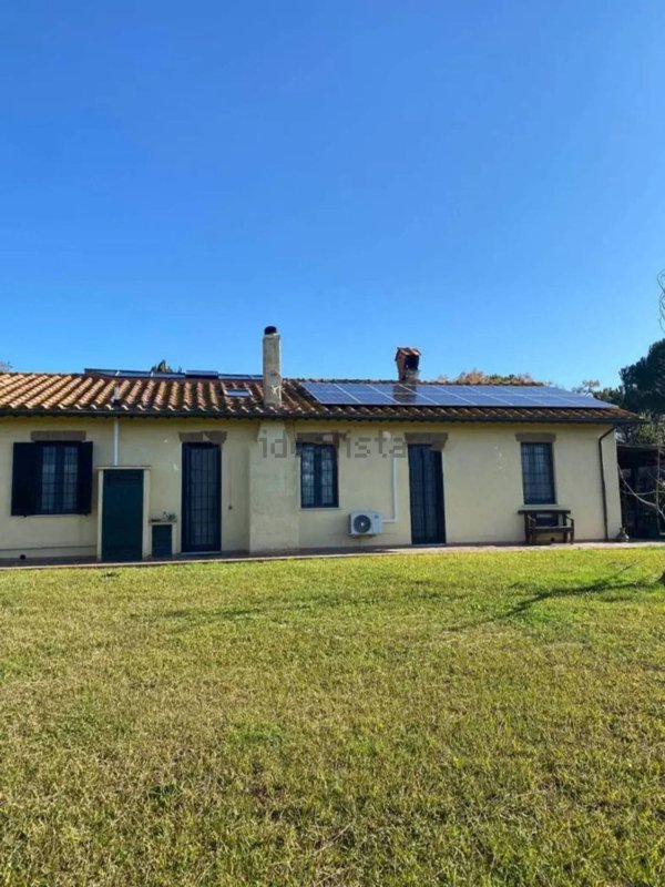 casa indipendente in vendita a Castiglione della Pescaia