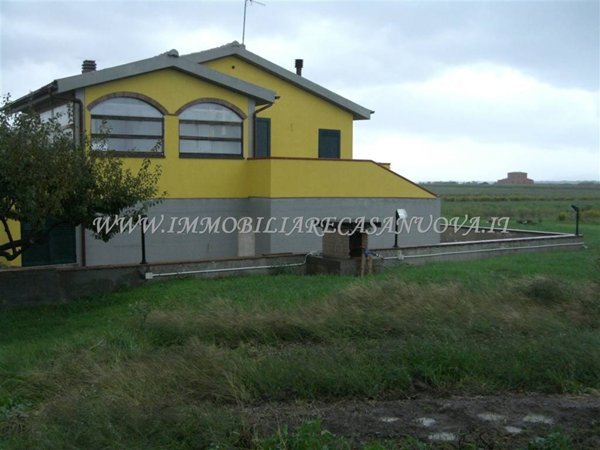 casa indipendente in vendita a Castiglione della Pescaia