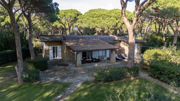 casa indipendente in vendita a Castiglione della Pescaia