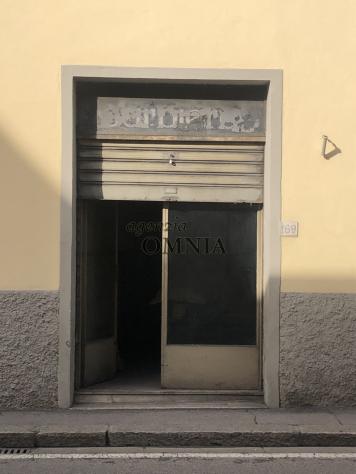 negozio in vendita a Castiglione della Pescaia in zona Ampio