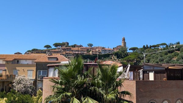 appartamento in vendita a Castiglione della Pescaia in zona Ampio