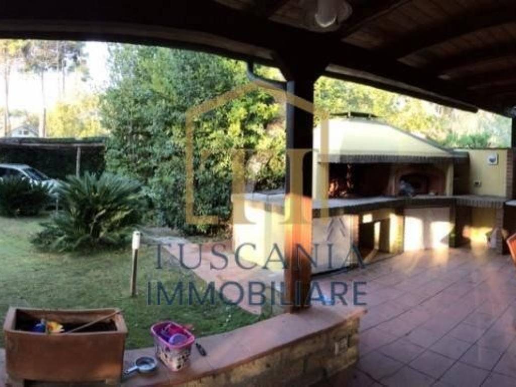 casa indipendente in vendita a Castiglione della Pescaia in zona Punta Ala
