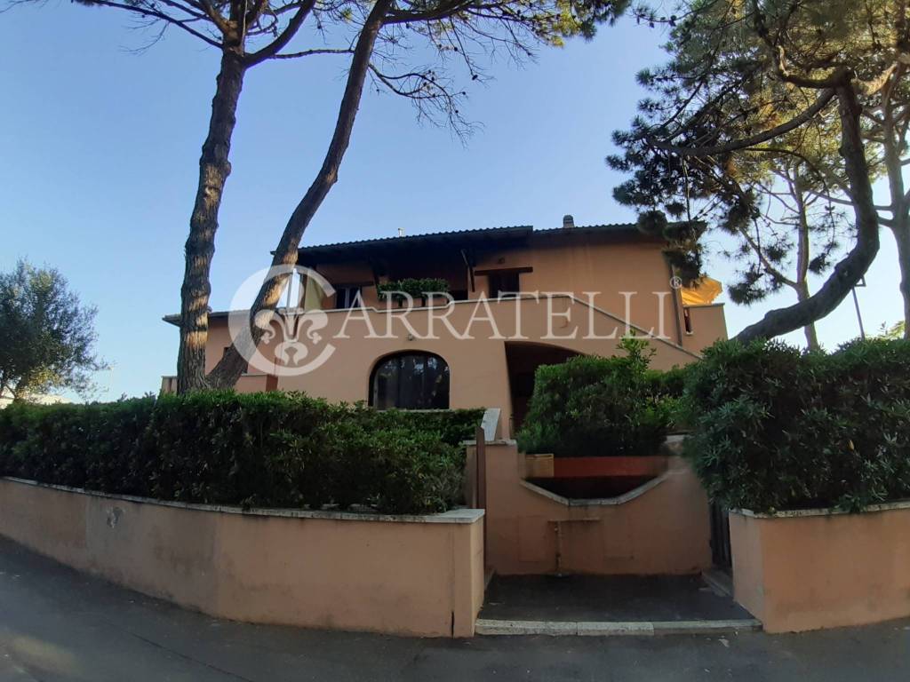 appartamento in vendita a Castiglione della Pescaia in zona Ampio