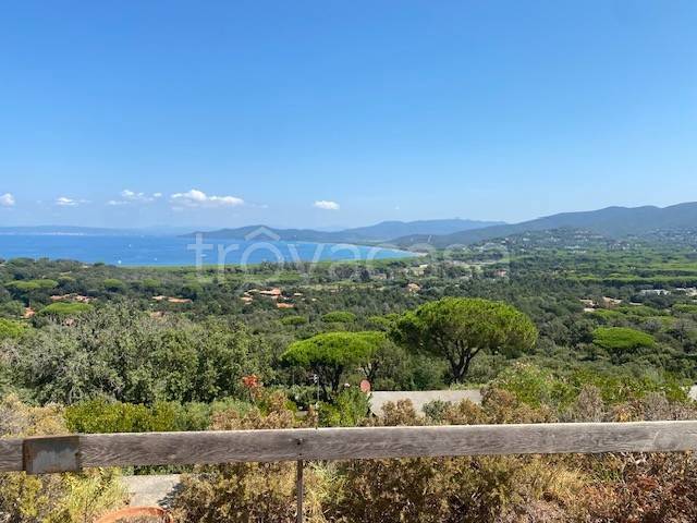 appartamento in vendita a Castiglione della Pescaia in zona Punta Ala