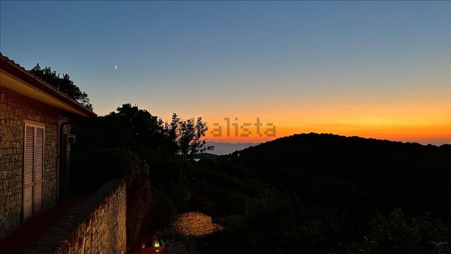 casa indipendente in vendita a Castiglione della Pescaia in zona Punta Ala