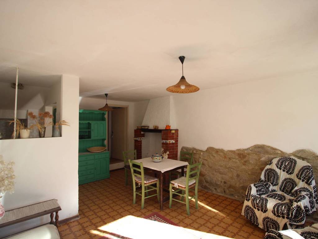 casa indipendente in vendita a Castiglione della Pescaia in zona Tirli