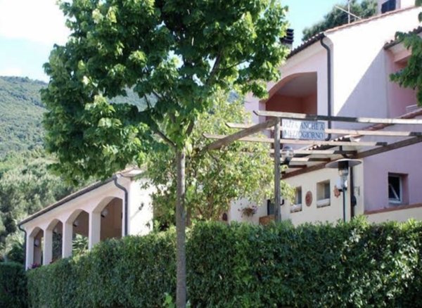appartamento in vendita a Castiglione della Pescaia in zona Ampio