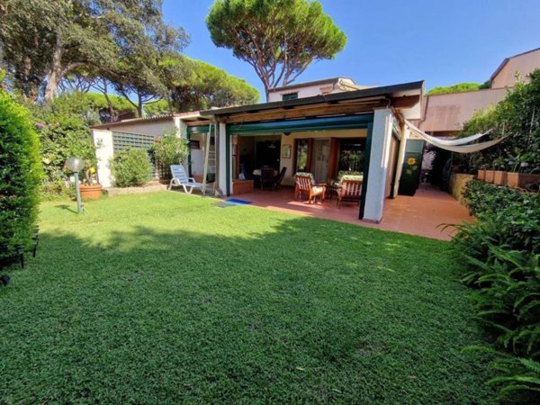 appartamento in vendita a Castiglione della Pescaia in zona Punta Ala