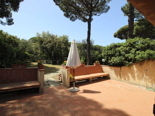 casa indipendente in vendita a Castiglione della Pescaia in zona Riva del Sole