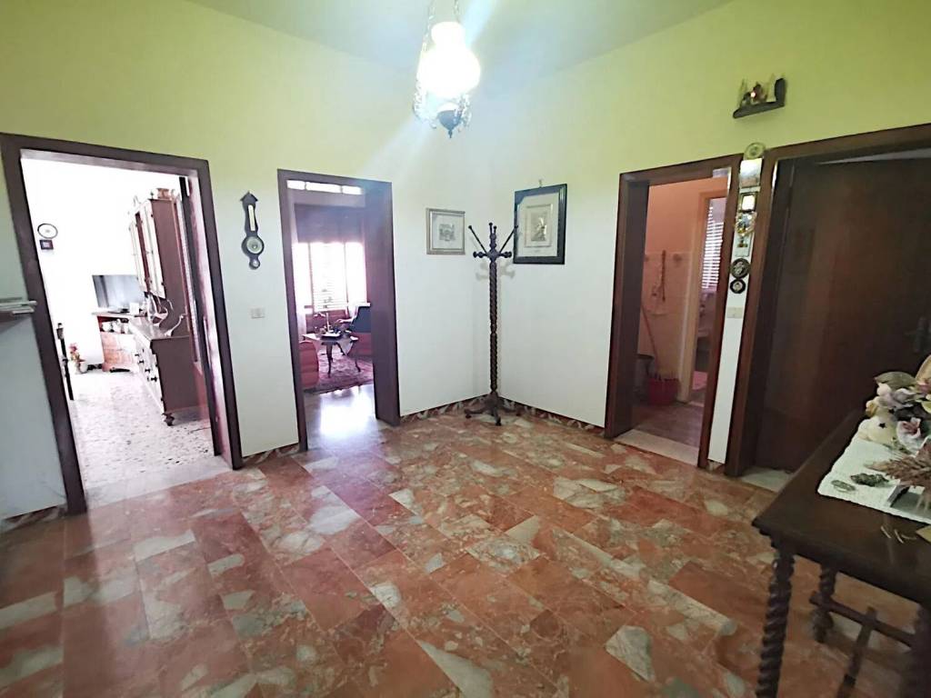 casa indipendente in vendita a Castiglione della Pescaia in zona Ampio