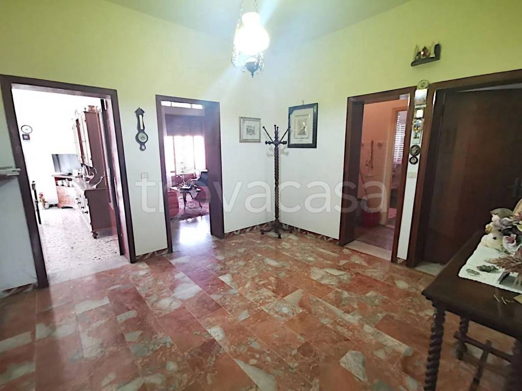 casa indipendente in vendita a Castiglione della Pescaia in zona Ampio
