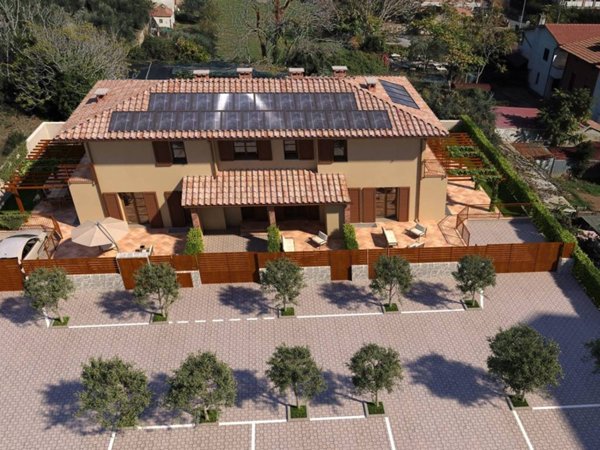 casa indipendente in vendita a Castiglione della Pescaia