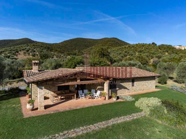 casa indipendente in vendita a Castiglione della Pescaia in zona Vetulonia