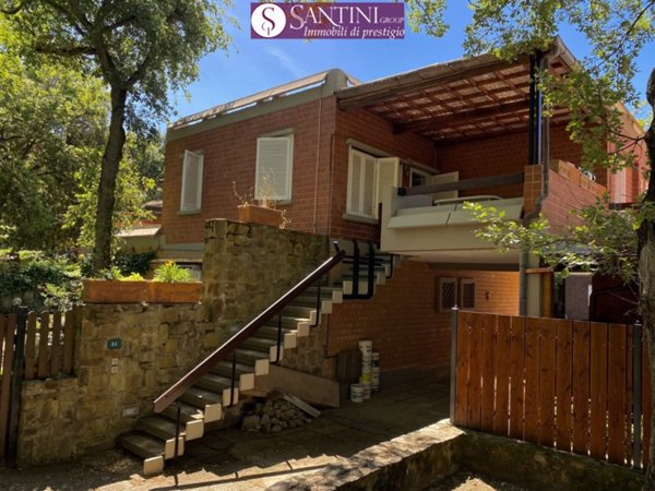 casa indipendente in vendita a Castiglione della Pescaia in zona Punta Ala