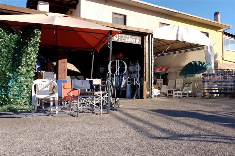 negozio in vendita a Castiglione della Pescaia