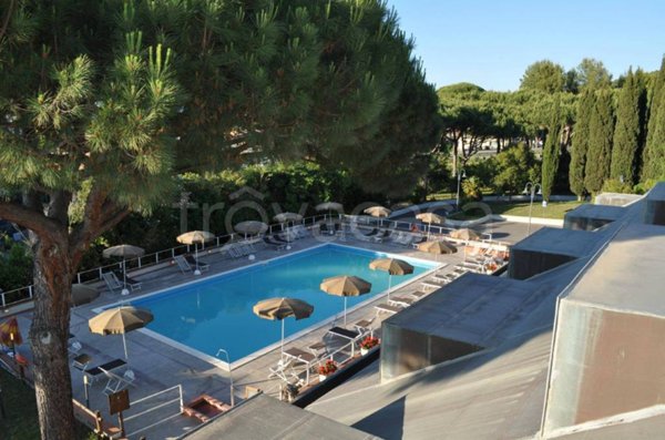 negozio in vendita a Castiglione della Pescaia