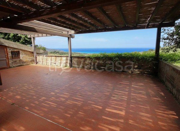 casa indipendente in vendita a Castiglione della Pescaia in zona Punta Ala