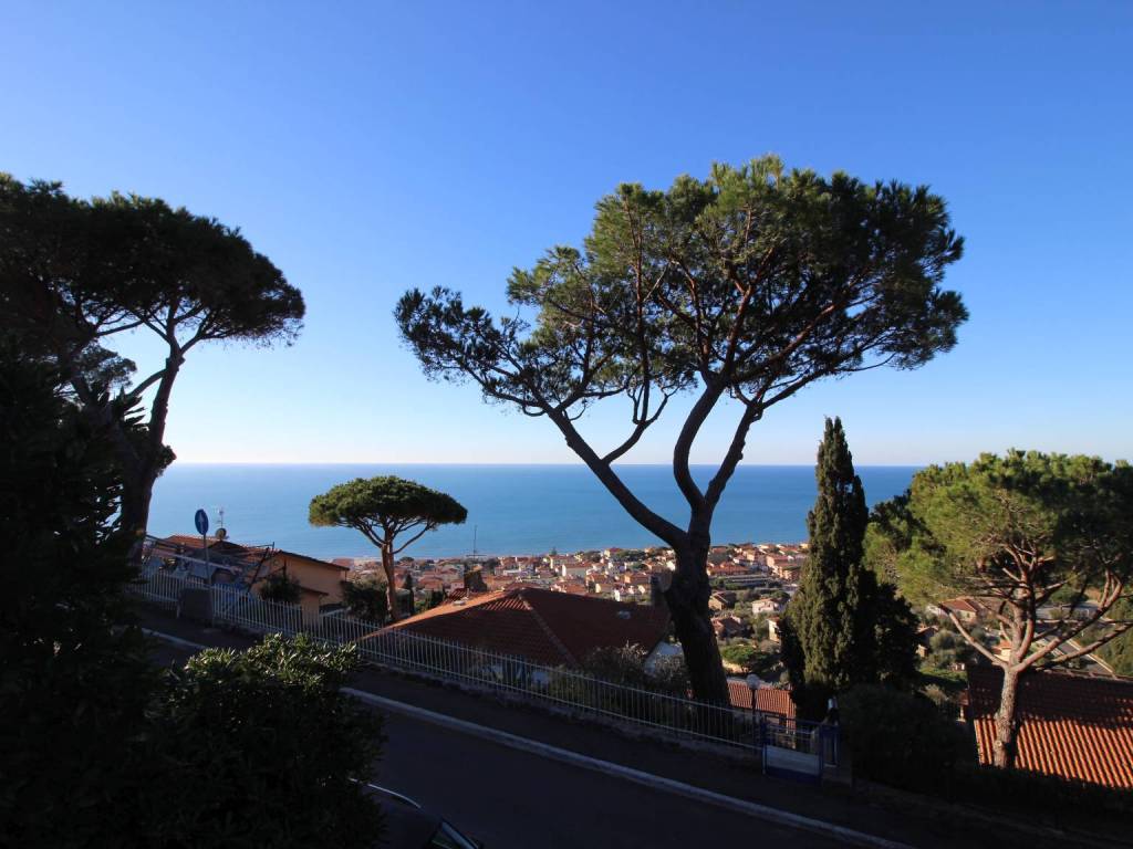 casa indipendente in vendita a Castiglione della Pescaia
